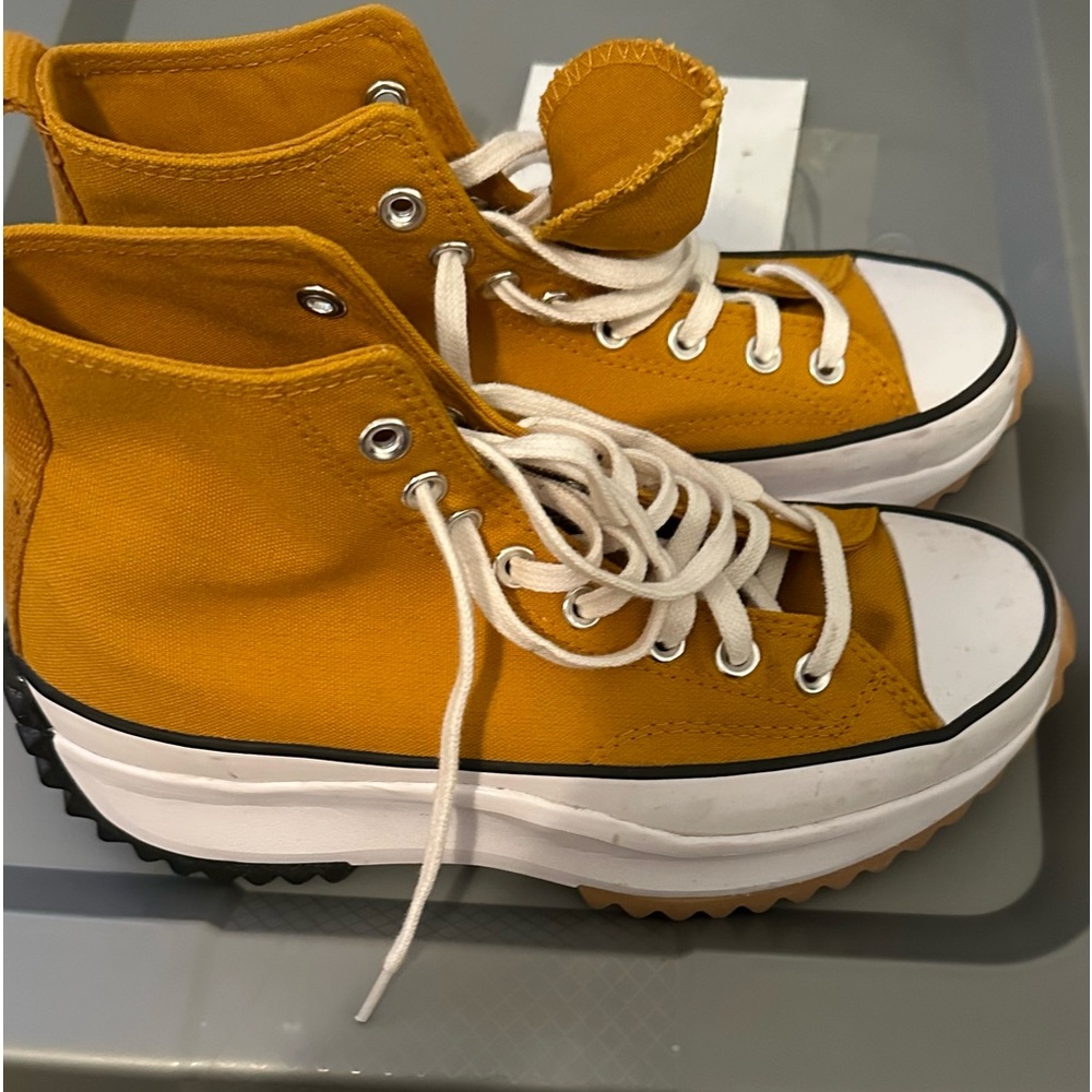 Chuck Taylor Platform (BOX NOT INCLUDED)